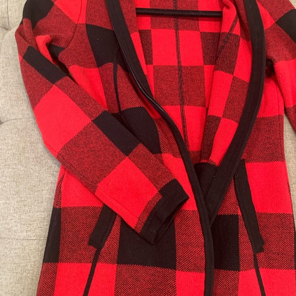 Zip Sweater - Picture 3 of 3